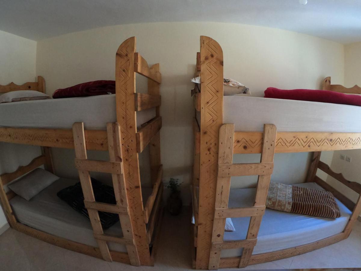 Tayought Surf Hostel Тагазут Екстериор снимка