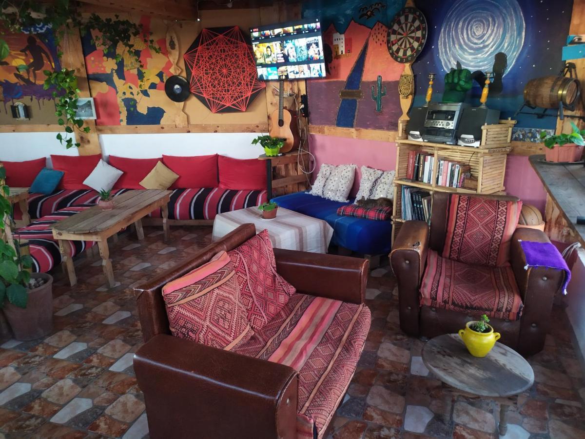 Tayought Surf Hostel Тагазут Екстериор снимка